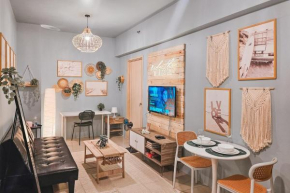 Luxury 2br in Makati with Billiard & Netflix